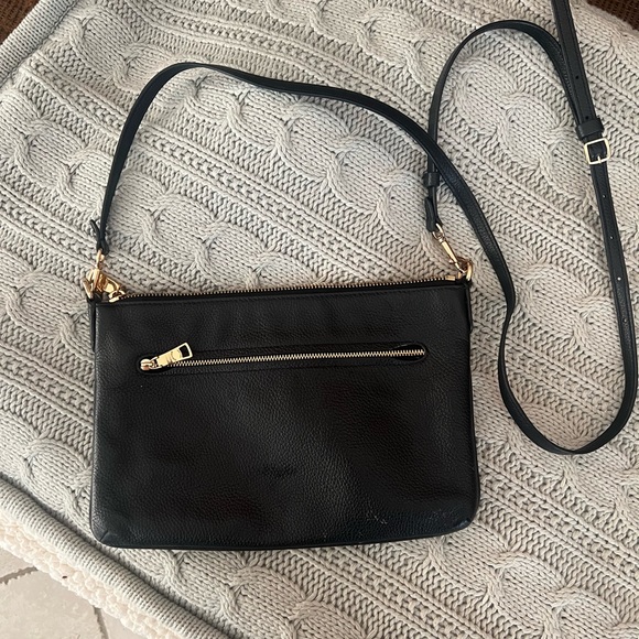 Elegant Coach Black Leather Crossbody purse - Picture 2 of 5